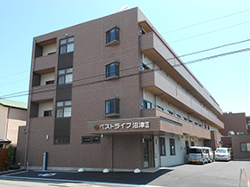 �x�X�g���C�t�{�݂̎ʐ^